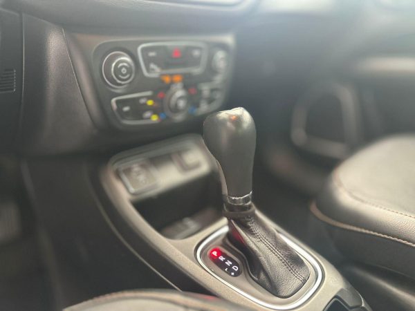 Jeep - Compass LONGITUDE 2.0 4x2 Flex 16V Aut. - Image 21