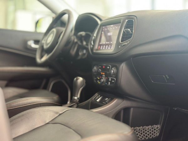 Jeep - Compass LONGITUDE 2.0 4x2 Flex 16V Aut. - Image 18