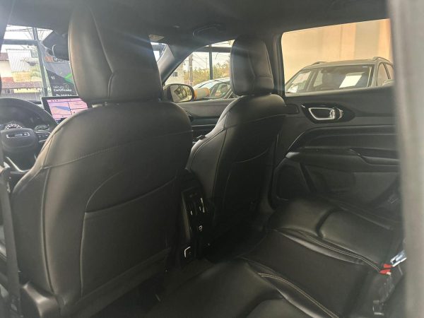 Jeep - Compass LONG. T270 1.3 TB 4x2 Flex Aut. - Image 24
