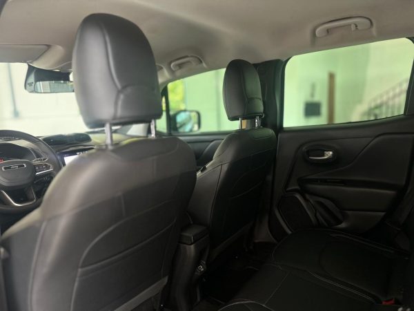 Jeep - Renegade Long. T270 1.3 TB 4x2 Flex Aut. - Image 12